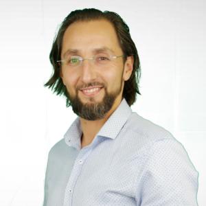 kadir yücel